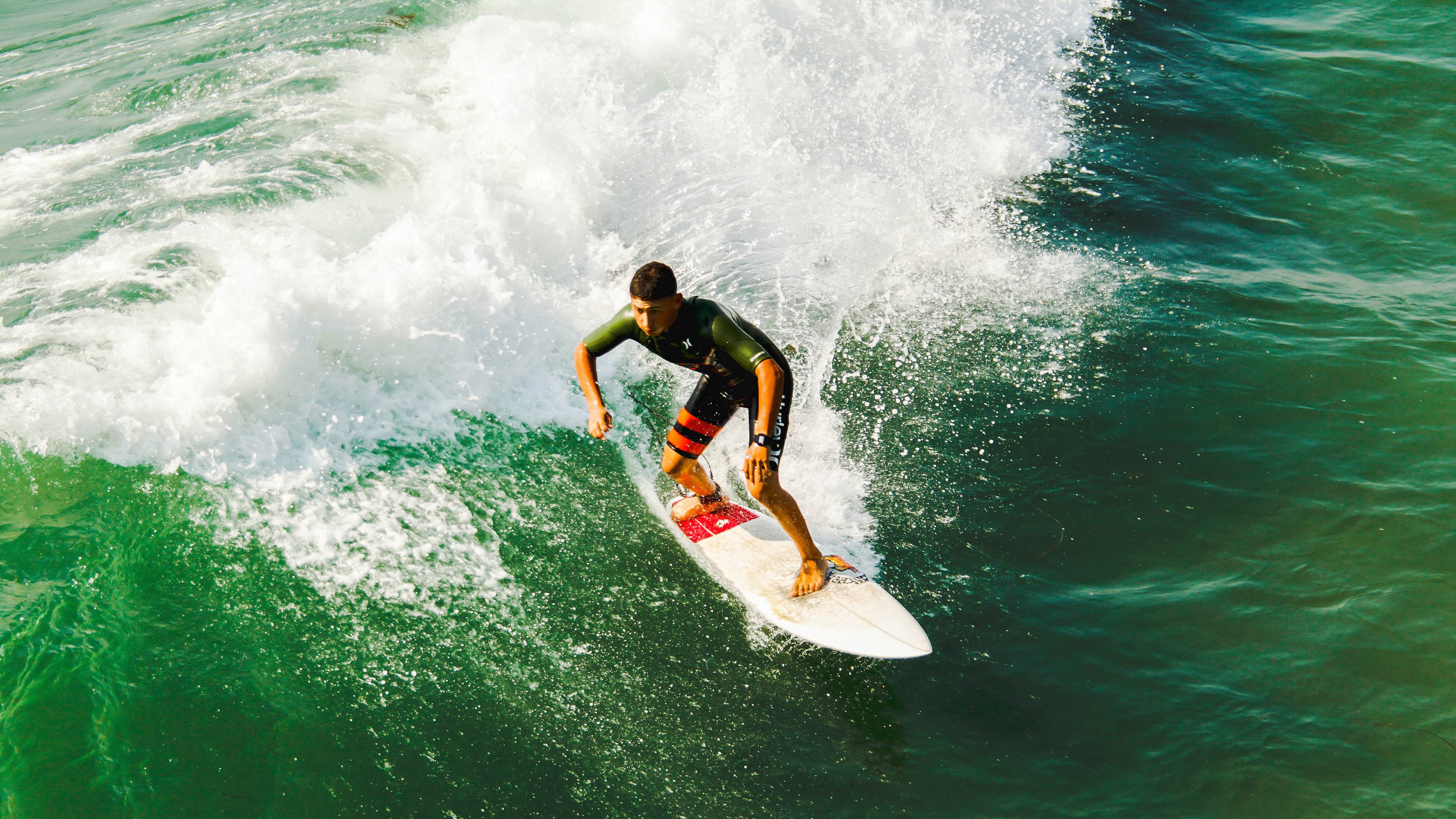 青少年球员选拔更加注重全面素质与潜力结合，青少年篮球运动员选材方法